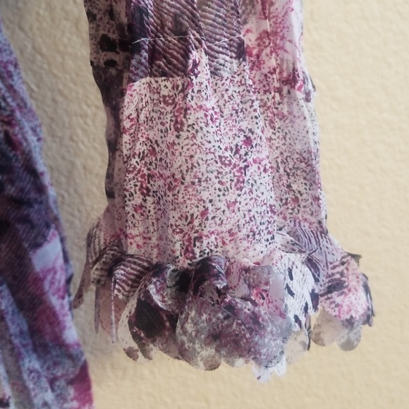 GORGEOUS Violet & Claire Flutter Ruffle Blouse XL - Picture 3 of 8